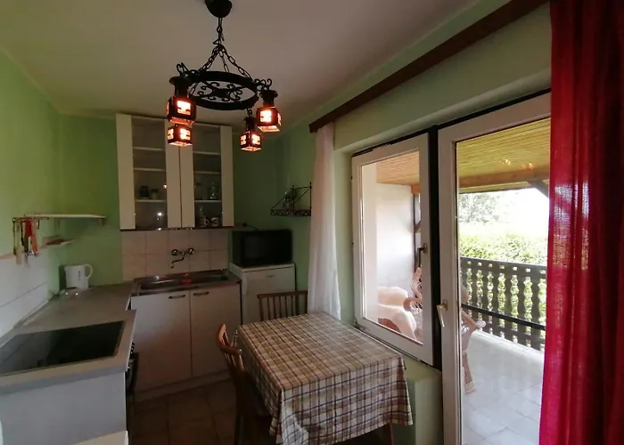 בית נופש Romantisches Ferienhaeuschen In Den Weinbergen Von Mit Schoener Aussicht Garabonc